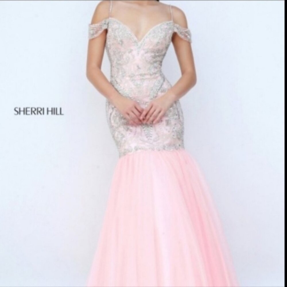 Sherri Hill Barbie Pink Mermaid Sweetheart Neckline Diamond Beading Long SZ 4